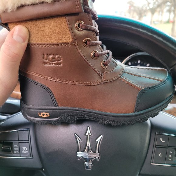 Brand new boys or girls uggs size 13 - Picture 1 of 2